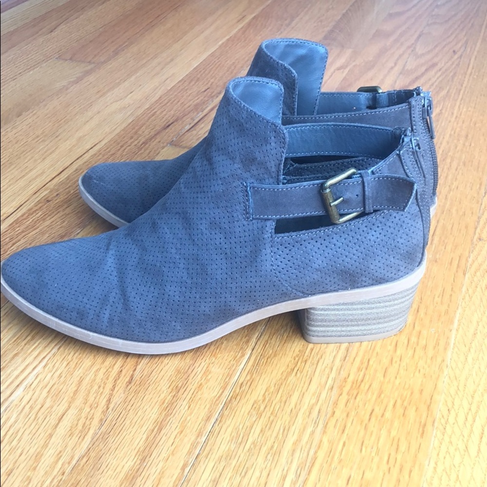 Dolce Vita for Target grey booties Size:9